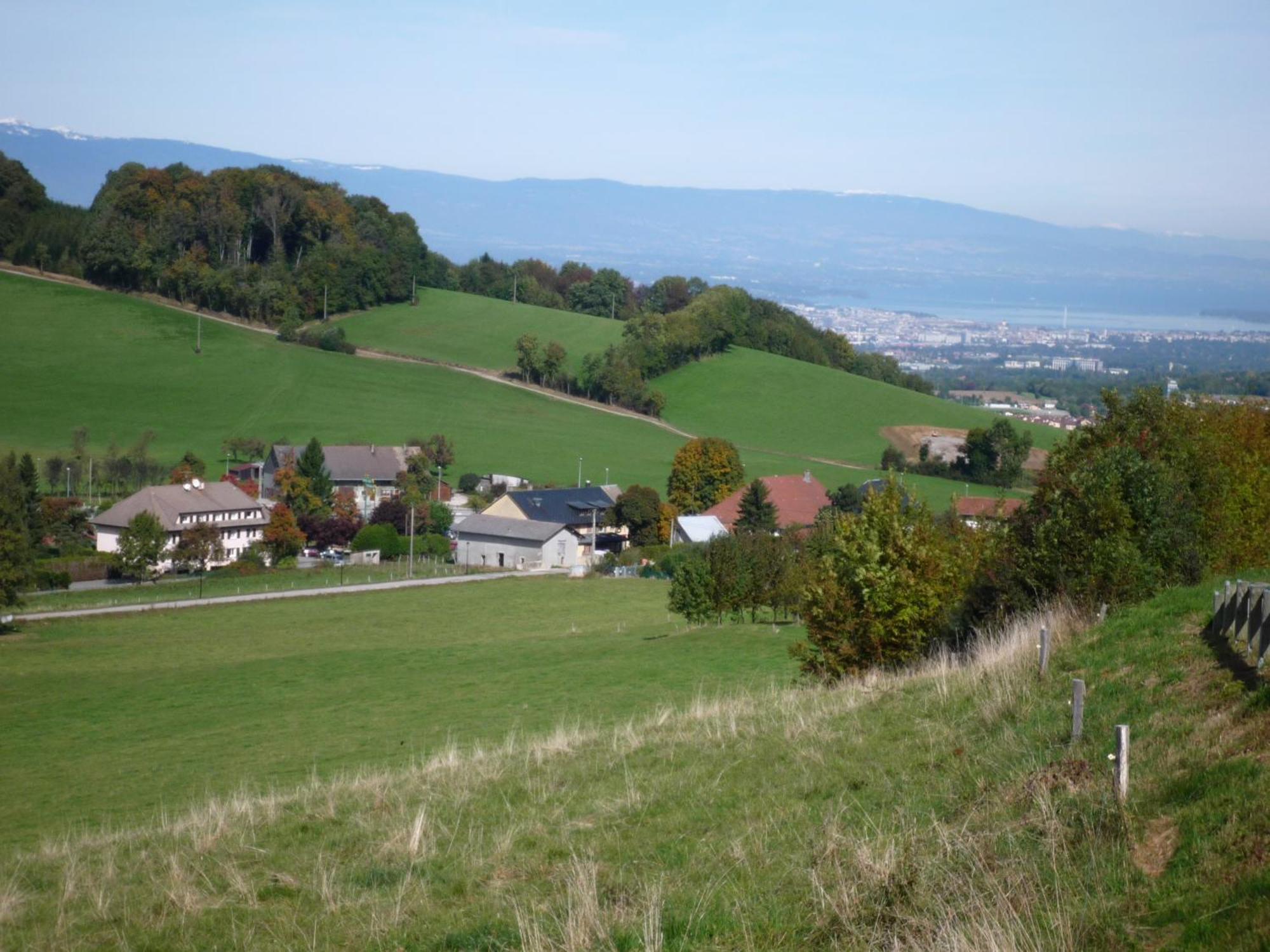 The Originals City, Hotel Rey Du Mont Sion, Saint-Julien-En-Genevois Sud Exteriör bild
